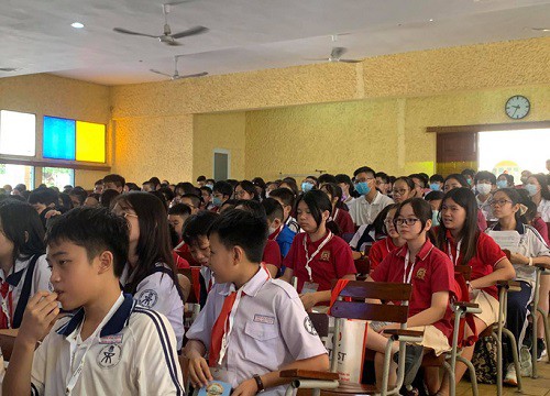 "Choáng" với màn so tài bằng tiếng Anh của học sinh TP HCM