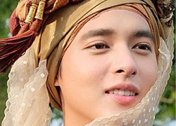 James Jirayu &#8211; &#8216;Hoàng tử nụ cười&#8217; Thái Lan ra mắt album lấn sân làm ca sĩ