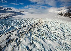 Tỉ phú giàu nhất CH Séc tử vong trong vụ rơi trực thăng ở Alaska