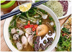 Món bún tím healthy đang khiến chị em mê mệt thật sự có gì bên trong?