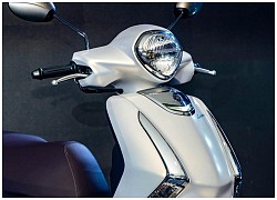 Kẻ 8 lạng người nửa cân: Chọn Yamaha Latte hay Honda Vision?