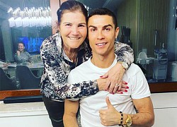 Mẹ C. Ronaldo kể lại phút giây sinh tử vì đột quỵ