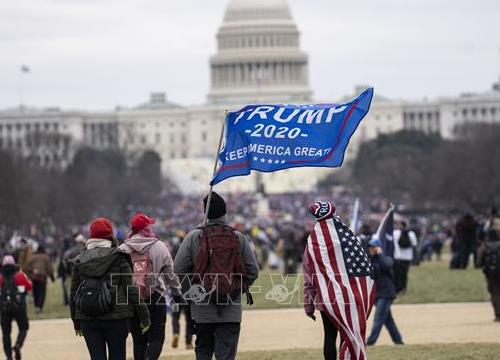 Thêm một nghị sĩ kiện cựu Tổng thống Mỹ D. Trump vì vụ bạo loạn tại Quốc hội