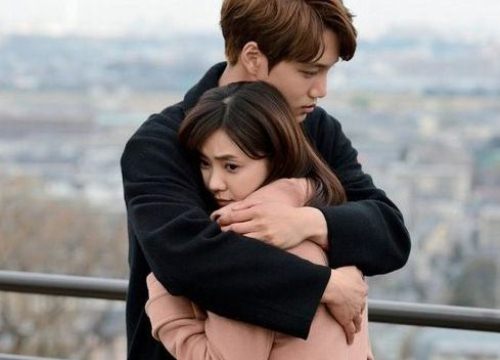 4 dấu hiệu bạn đang yêu một người thích kiểm soát