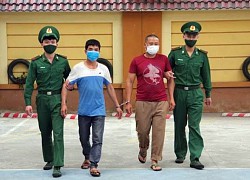 Chở thuê người vượt biên sang Lào bằng thuyền độc mộc để nhận 4 triệu đồng