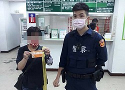 Đợi 3 ngày không thấy bạn trai quen qua mạng xuất hiện, cô gái si tình được hỗ trợ chi phí trở về nhà