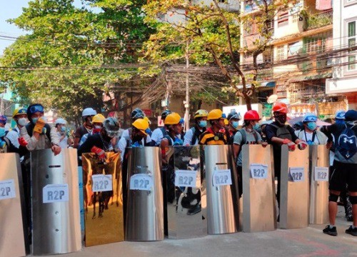 Các công đoàn Myanmar kêu gọi 'đóng cửa kinh tế'