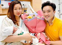 Dương Ngọc Thái khóc nhìn vợ đau đớn vượt cạn