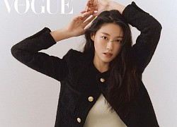 Hậu drama bắt nạt, Seolhyun tái xuất với màn lên đồ sexy, đụng hàng với Lisa nhưng ăn điểm ở 1 chi tiết độc lạ