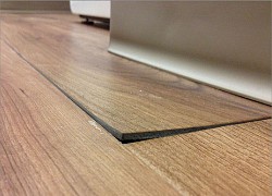 Mẹo nhỏ giúp sàn gỗ hết phồng rộp