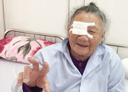 Phẫu thuật đục thủy tinh thể mang lại ánh sáng cho cụ bà 101 tuổi ở Hà Tĩnh