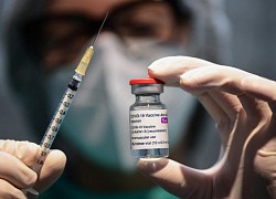 Anh cam đoan tính an toàn của vaccine Covid-19 AstraZeneca