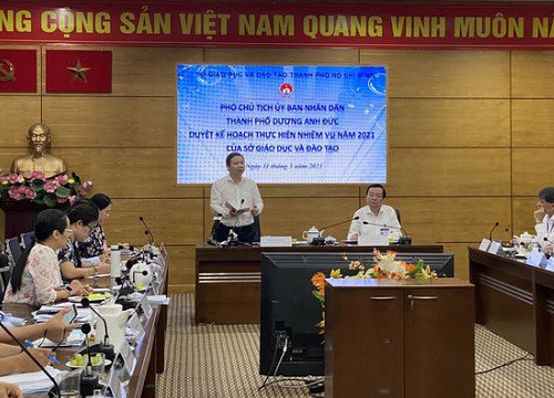 'Chỉ tiêu phòng học chưa đáp ứng nhu cầu của người dân'