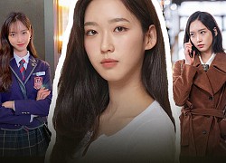 Han Ji Hyun - "Đại tiểu thư Seok Kyung" của Penthouse 2, cầm kì thi họa ngoài đời thực