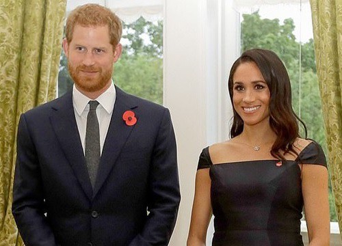 Nói là "quay về sống giản dị", nhưng những đồ Meghan Markle dùng có giản dị thật không?