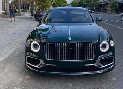 Bentley Flying Spur First Edition "màu độc" 30 tỷ đồng về Việt Nam