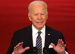 Biden bị chỉ trích vì phớt lờ thành tựu vaccine Covid-19 của Trump