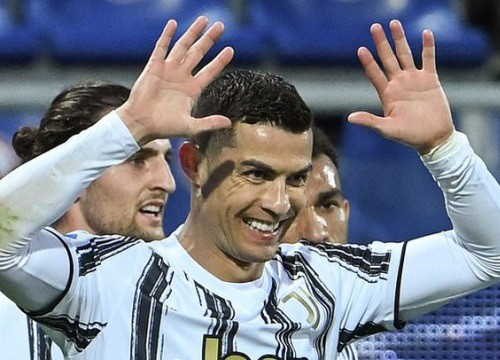 C.Ronaldo lập hat-trick chớp nhoáng, Juventus đại thắng rực rỡ