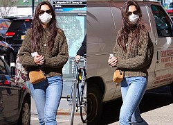 Katie Holmes giản dị ra phố dịp cuối tuần