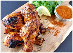 Thưởng thức món gà nướng lò đất tandoori trứ danh của Ấn Độ