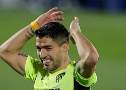 Ác mộng của Luis Suarez