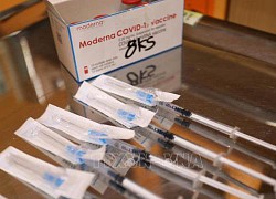 Hãng Moderna bắt đầu thử nghiệm vaccine ở trẻ nhỏ