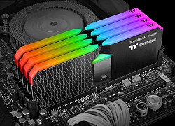 Thermaltake ra mắt bộ nhớ ToughRAM cho game thủ đam mê RGB