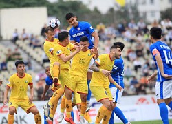 Văn Đức đá chính, SL Nghệ An lần đầu giành chiến thắng ở V-League 2021