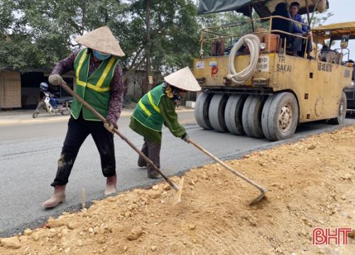 28 tỷ đồng "thay áo" tuyến đường từ thị trấn Nghèn lên Ngã ba Đồng Lộc