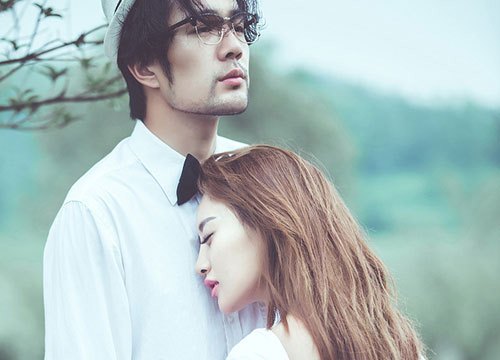 6 lý do khiến đàn ông thích yêu người đàn bà đã từng ly hôn và coi họ chính là "báu vật"