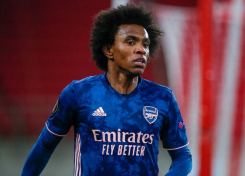 Arsenal nhận tin không vui từ Willian