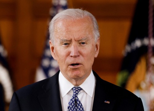 Biden kêu gọi chống bạo lực với người gốc Á