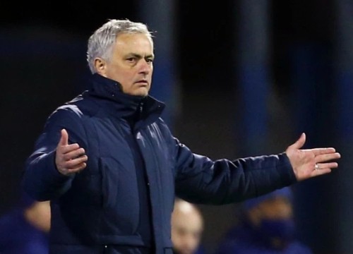 Mourinho dễ bị sa thải nhất