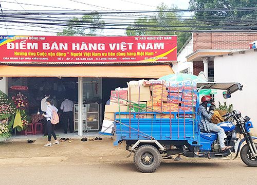 Nỗ lực 'thay áo mới'