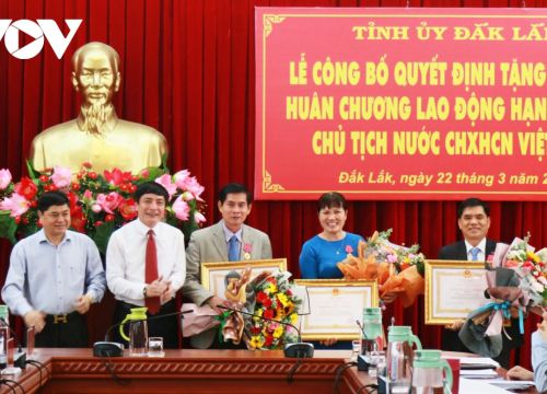 Đắk Lắk luân chuyển, điều động cán bộ