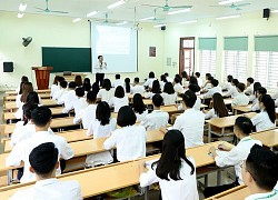 Đoàn Thanh niên Học viện Nông nghiệp Việt Nam nhận Huân chương Lao động hạng Nhì