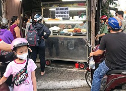 Không chỉ bánh tiêu "chảnh", ở Vũng Tàu còn có xe "bánh mì không tên" muốn mua phải xếp hàng dài, chờ 30 phút mới tới lượt