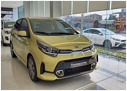 KIA Morning 2021 giảm giá mạnh, tăng lực cạnh tranh VinFast Fadil