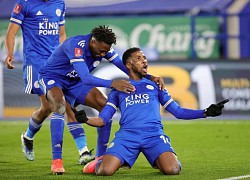 Leicester 3-1 Man Utd: Fred hóa "tội đồ"