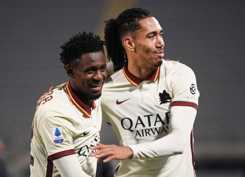 Tình thế đảo lộn của Smalling ở AS Roma