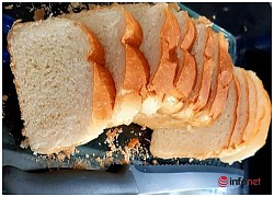 Cách làm bánh mì gối trắng mềm xốp mịn như nhà hàng