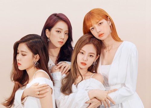 Ấn tượng đầu tiên của Rosé khi gặp gỡ các thành viên Black Pink là gì?