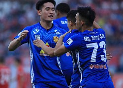 Cựu vương V.League bất lực trước 'ông kẹ' giải hạng Nhất