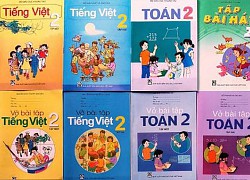 Hợp nhất 4 bộ SGK thành 2 bộ: Đừng lấy &#8220;râu ông nọ cắm cằm bà kia&#8221;