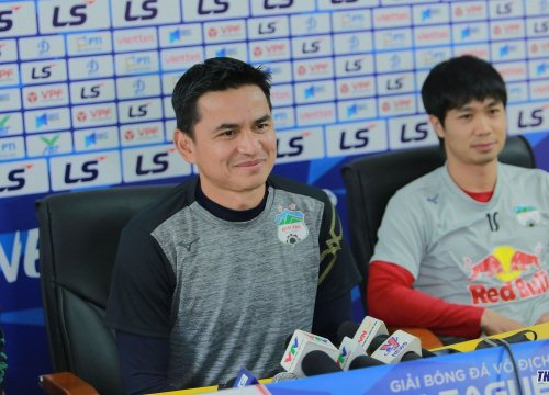 Kiatisak: 'HAGL lên đầu bảng, bầu Đức chỉ cười thôi'