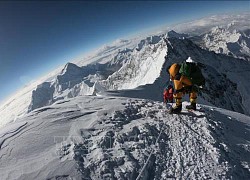 Nepal nới lỏng quy định cách ly trước mùa leo núi Everest