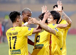 Nghẹt thở thế cờ V.League