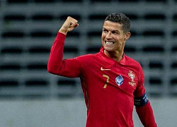 Ronaldo phung phí cơ hội, Bồ Đào Nha nhọc nhằn thắng Azerbaijan nhờ bàn phản lưới nhà hy hữu