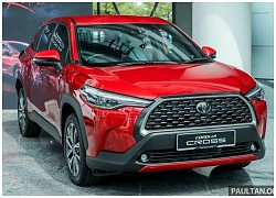 Toyota Corolla Cross 2021 ra mắt tại Malaysia, giá từ 668 triệu đồng