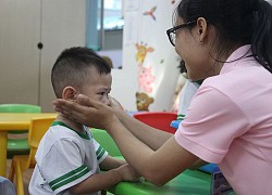 Tranh cãi gay gắt khi bị gọi là 'giáo viên truyền thống' vì không dạy theo Montessori